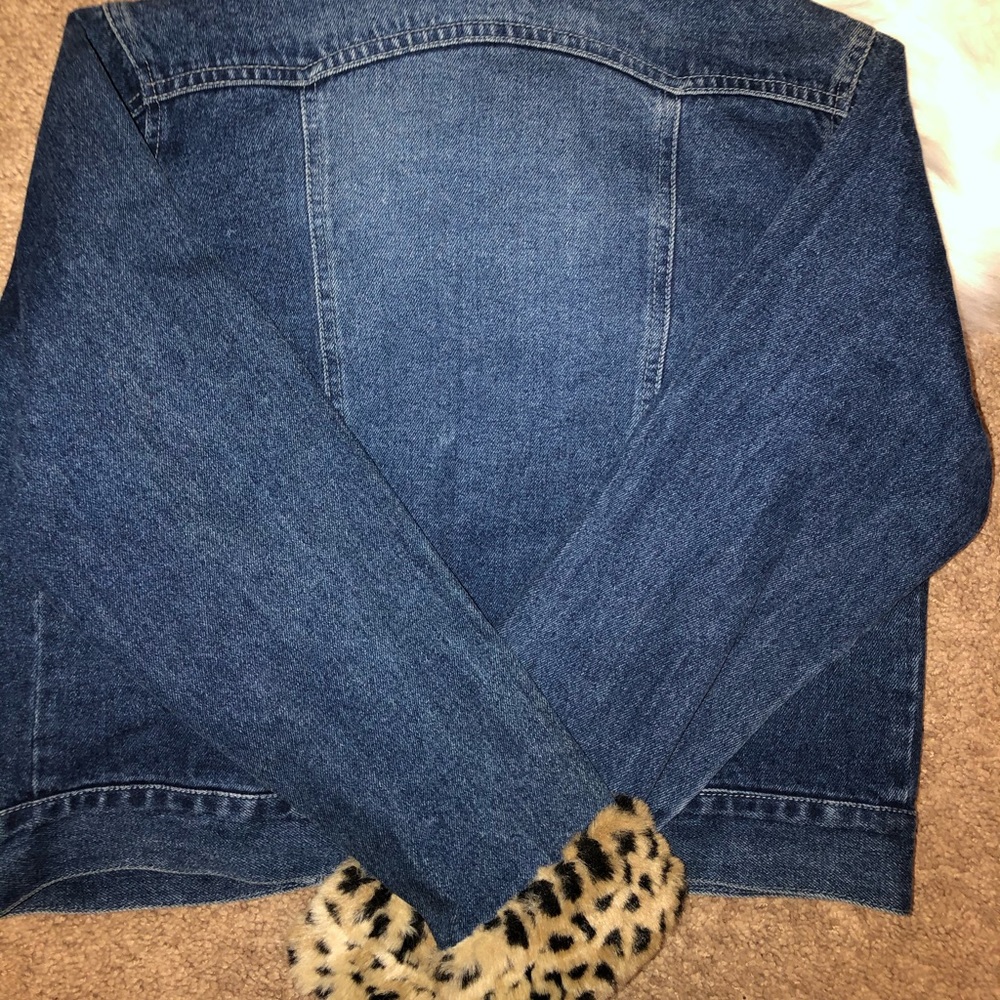 Leopard Denim Jacket - Picture 7 of 8